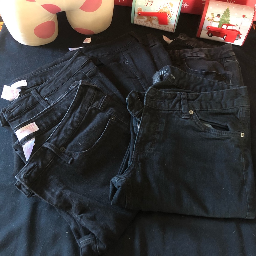 Women’s Black Jeans - 5 Pairs.